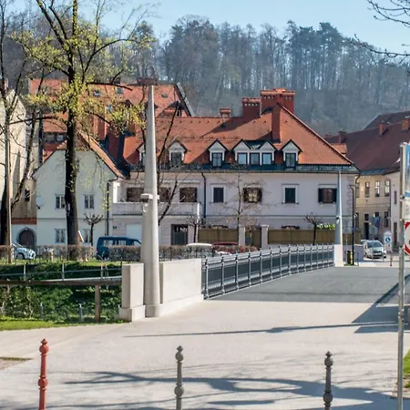 Apartman La Boheme 2 Min From The Main Square Ljubljana